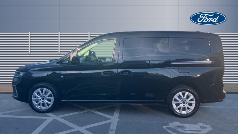 Ford Transit Connect 250 L2 Petrol 1.5 EcoBoost PHEV 150 Limited Van Auto